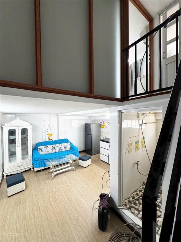 Nhà ở xã hội việt sing. đã đủ 5 năm rồi. ai mua cũng được. decor bao sổ 505 triệu. (8510)