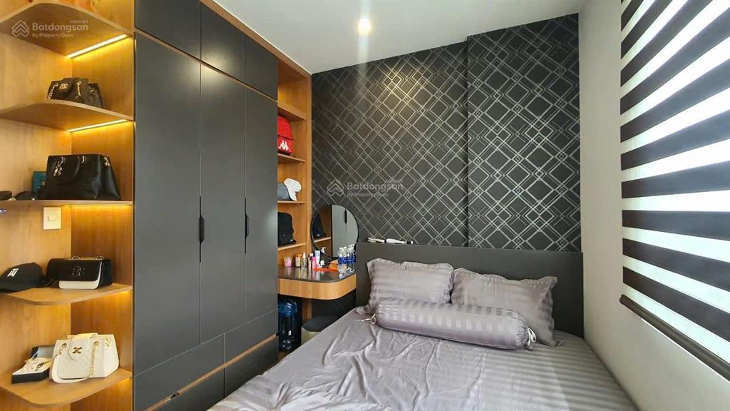 (8644) cho thuê lâu dài star tower. decor, full nội thất 6,5 triệu/tháng ( 2pn, pk, wc)