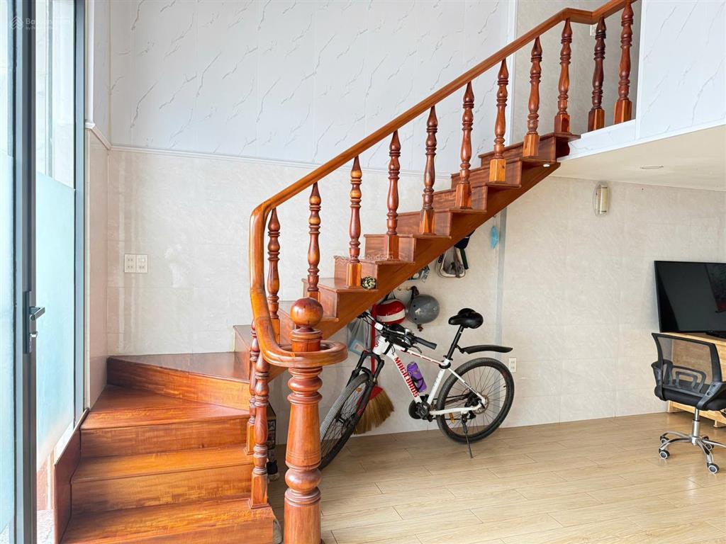 Shophouse khu dân cư việt sing, vsip 1, giá 2,530 tỷ. đã decor thành 2pn, 2wc