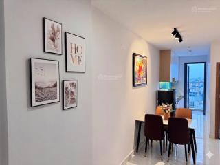(8690) star tower, decor, bao sổ hồng 1,420 tỷ ( giá thị trường 1,6 tỷ). rẻ hơn tt 180 triệu