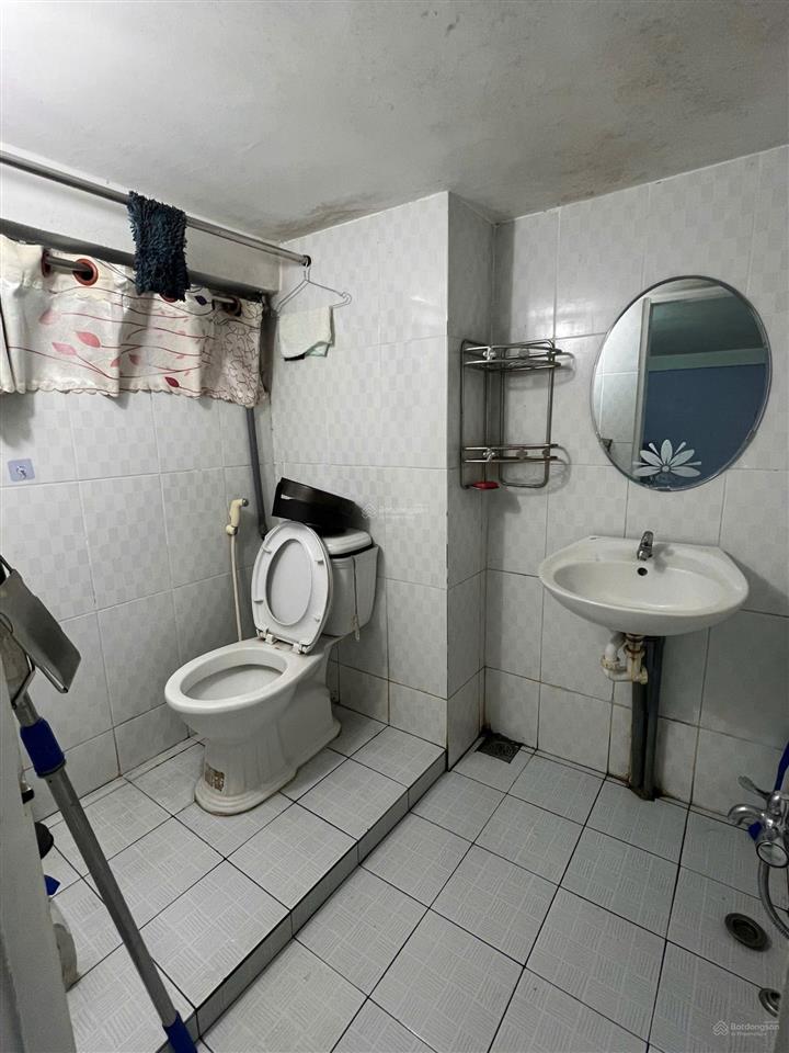 Căn hộ becamex định hòa. có sổ hồng 410 triệu. còn bớt cho anh em đang gặp khó khăn về chỗ ở.