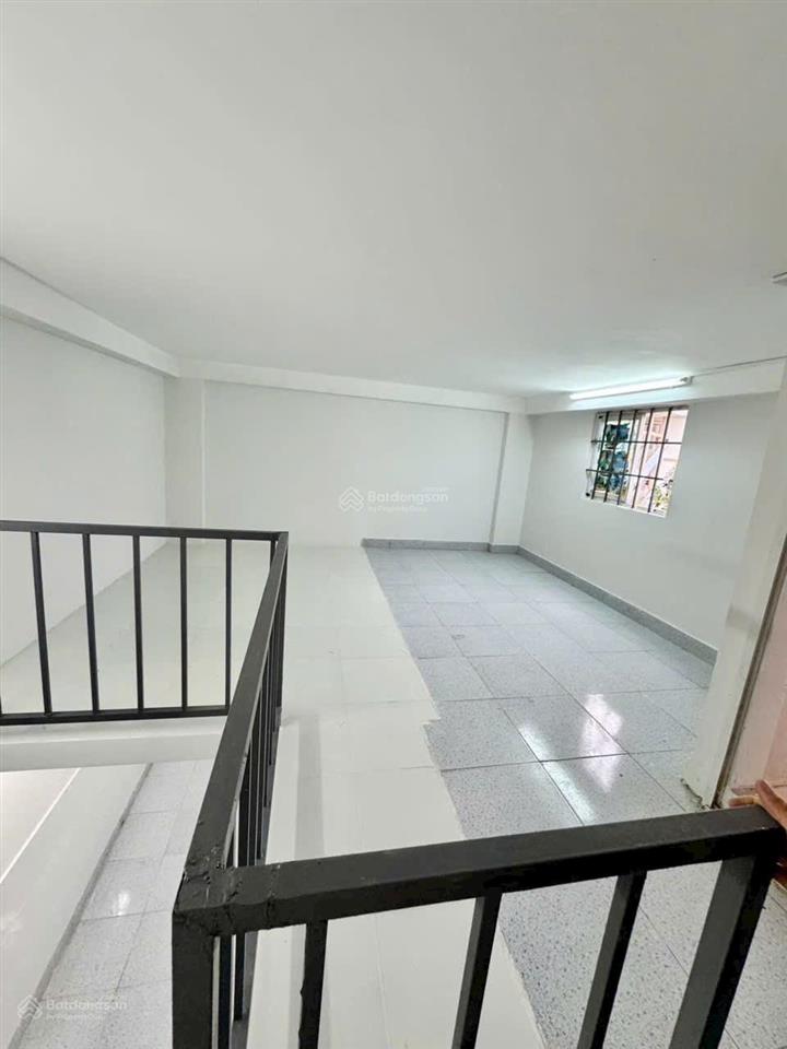 Becamex định hòa. lúc trước bán 470 triệu. cần thanh khoản 400 triệu. ép giá được 385 triệu.