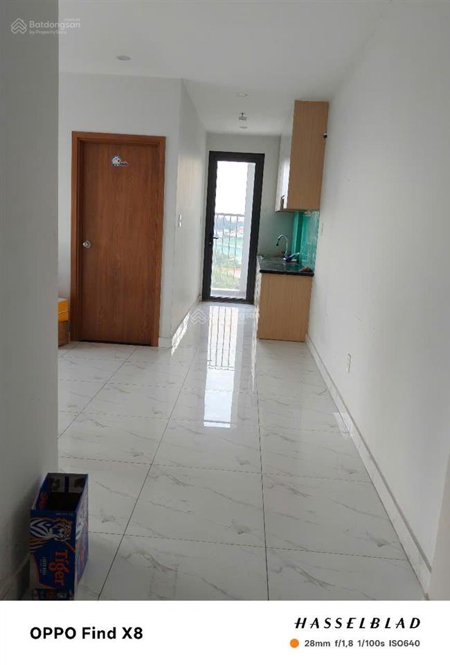 Căn hộ star tower. 3pn, 2wc. bà cô u40 cắt lỗ 650 triệu. có sổ hồng. mời nhà đầu tư bắt tay