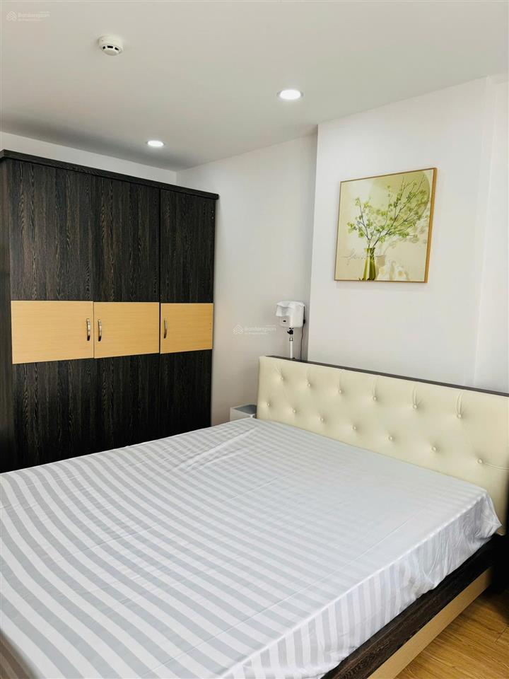 Căn hộ city tower luxury residence. 50 m2, decor. sổ hồng 1,390 tỷ. cho thuê được 5,5 triệu