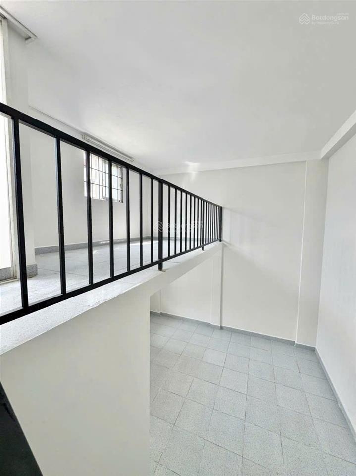 Căn hộ becamex định hòa. lầu 2, có sổ hồng. giá tốt 475 triệu. nhà mới đẹp