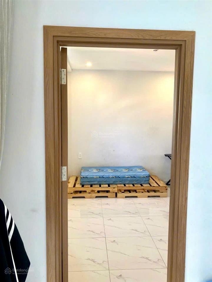 Star tower 3pn, 2wc, dt 68 m2, sổ hồng thị trường 2,1 tỷ. cần thanh khoản chốt giá 1,780 tỷ