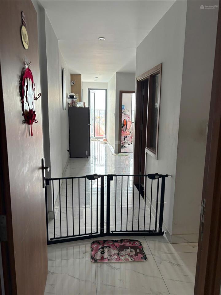 Căn hộ star tower. 55,6 m2 sổ hồng. cắt lỗ 430 triệu. (2pn, pk, wc, pb, ban công rộng đẹp)