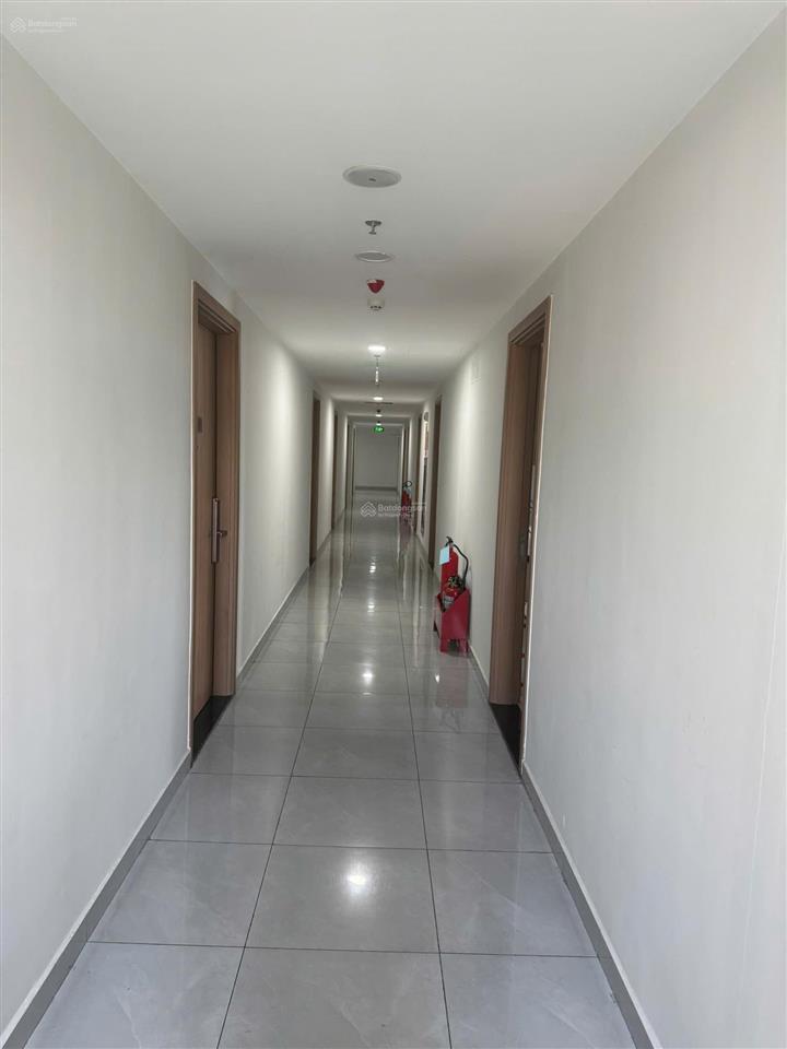 Legacy central. có sổ hồng 999 triệu. cho thuê được 4,5 triệu/tháng