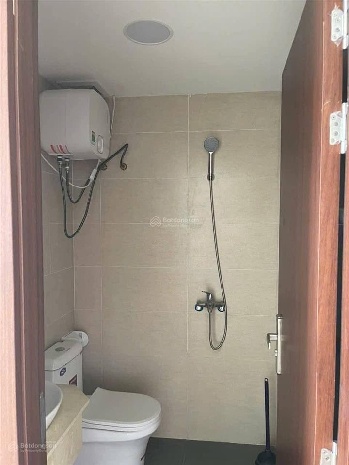 Iris tower. giá thị trường 1,750 tỷ. giờ cần thanh khoản gấp chốt giá 1, 450 tỷ