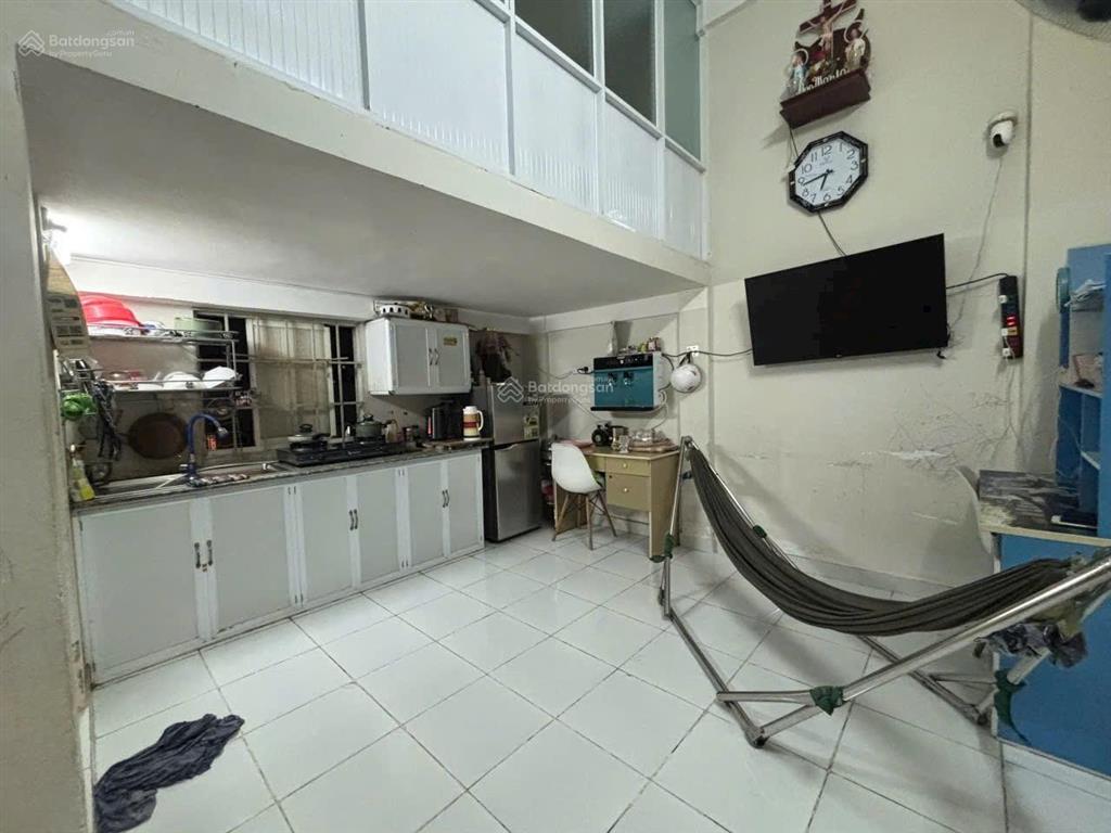 Căn hộ becamex định hòa. bà cô u60 cần thanh khoản 385 triệu. có sổ hồng. đủ 5 năm rồi