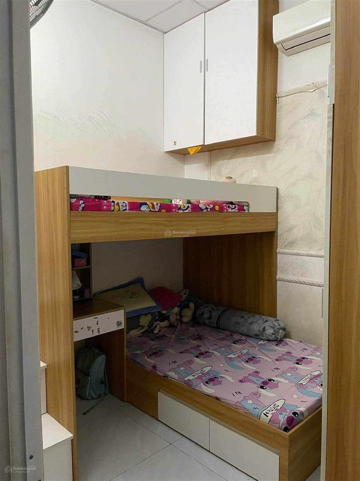 Khu dân cư thịnh gia. lúc trước bán 1,8 tỷ. cần thanh khoản 1,350 tỷ. ép giá được 1,050 tỷ