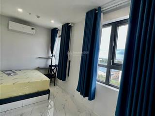 Star tower, 68 m2 sổ hồng. giá 2,1 tỷ. ép giá được 1,550 tỷ. cho thuê được 9 triệu/tháng