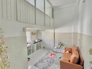 Becamex định hòa, lầu 3 decor một núi tiền rồi 450 triệu. còn bớt lộc. có sổ hồng