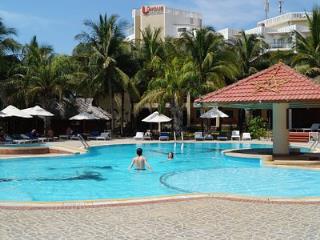 Bán gấp resort 4* tại khu du lịch biển mũi né  tp phan thiết, bình thuận. giá 650 tỷ