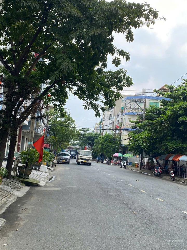 Cần bán lô đất kdc tên lửa dt 68m2.
