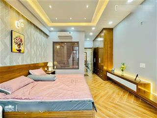 Mặt tiền hòa bình, view đầm sen q. 11 (3.65 * 19m) 2 lầu 14.9 tỷ