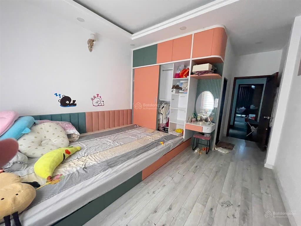 Mặt tiền đường 23 bình phú q6 ( 4 * 22 ) 4 lầu 15 tỷ