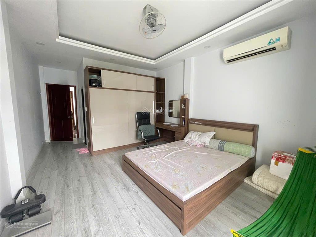 Mặt tiền đường 23 bình phú q6 ( 4 * 22 ) 4 lầu 15 tỷ