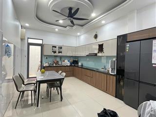 Mặt tiền đường 23 bình phú q6 ( 4 * 22 ) 4 lầu 15 tỷ