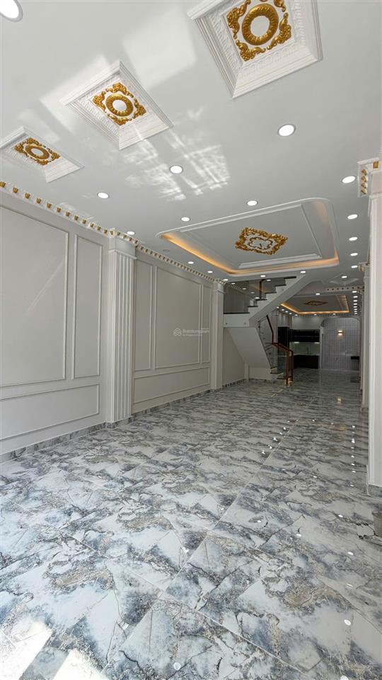 Mặt tiền đường 44 bình phú q6 ( 4 * 20 ) 3 lầu 13.4 tỷ