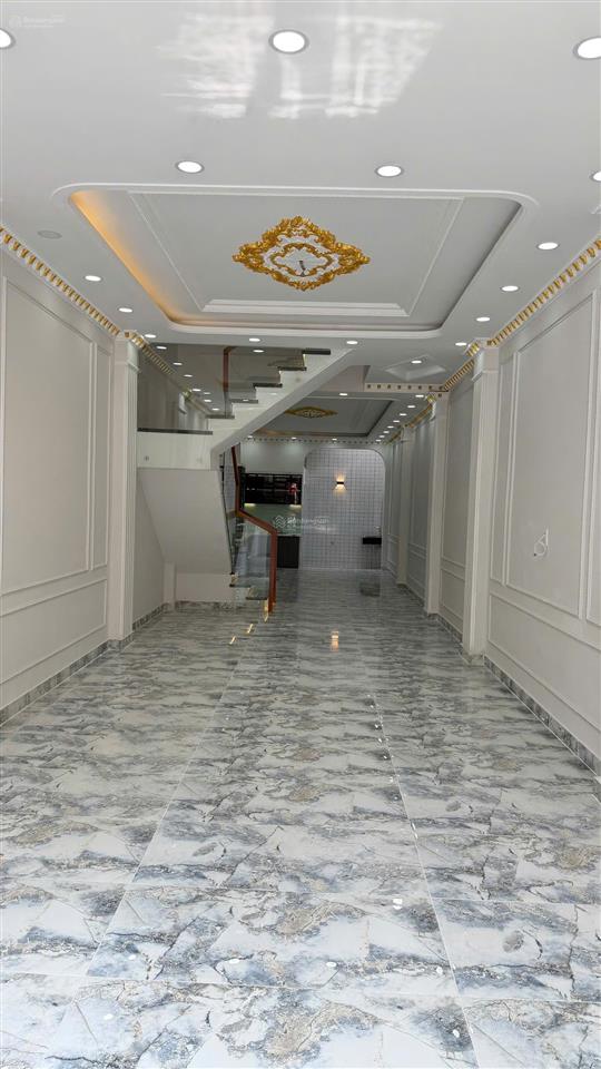 Mặt tiền đường 44 bình phú q6 ( 4 * 20 ) 3 lầu 13.4 tỷ