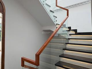 Mặt tiền đường 44 bình phú q6 ( 4 * 20 ) 3 lầu 13.4 tỷ