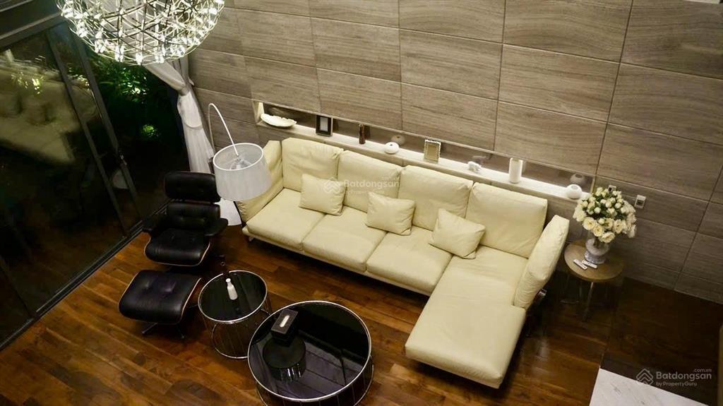 Biệt thự đường c2 view hồ kdt vĩnh điềm trung / nha trang  gần st go ( ngang 16m )