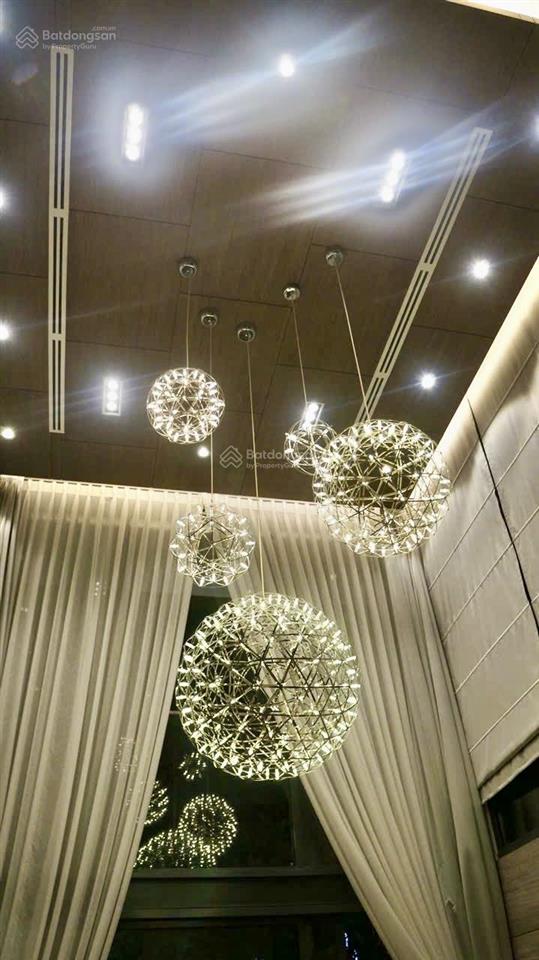 Biệt thự đường c2 view hồ kdt vĩnh điềm trung / nha trang  gần st go ( ngang 16m )