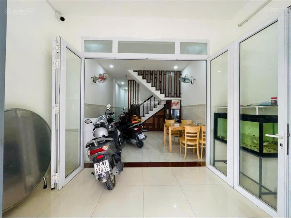 Bán nhà 2 tầng khu tđc vcn phước hải/ nha trang có sổ giá 5 tỷ 950