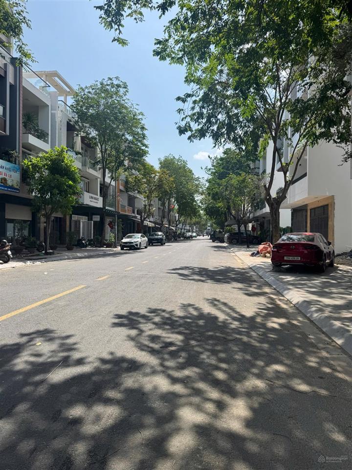 10ty6 lô đất mặt tiền đường văn tiến dũng ( đường a2) kdt vcn phước hải  nam nha trang