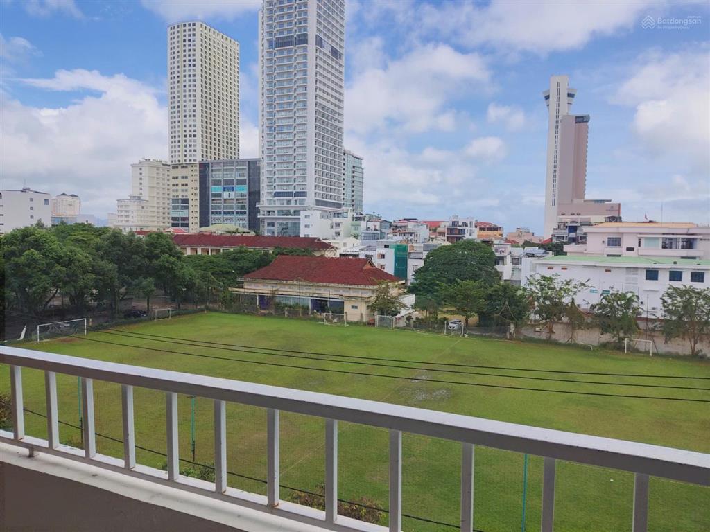 Toà căn hộ 6 tầng mt đinh tiên hoàng / nha trang cách biển vài phút đi bộ