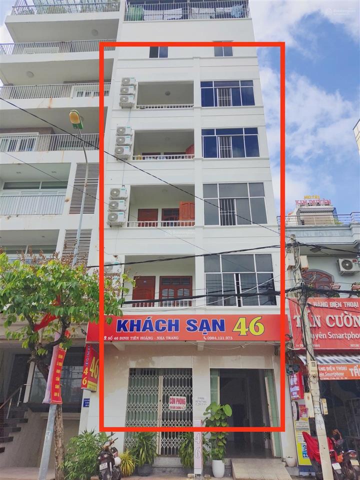 Toà căn hộ 6 tầng mt đinh tiên hoàng / nha trang cách biển vài phút đi bộ