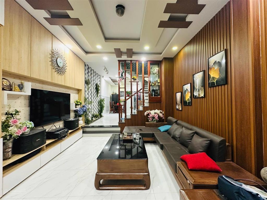 Bán nhà 4 tầng tại khu đô thị an bình tân , nha trang  hướng đông nam mát mẻ  gần ngay toà ct1