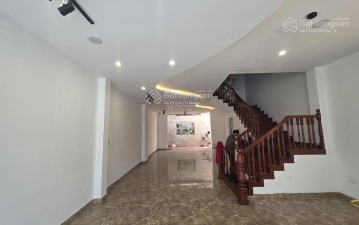 Chính chủ cho thuê nhà đã hoàn thiện đẹp có đủ điều hòa, bếp tại khu a geleximco giáp vinsmart city