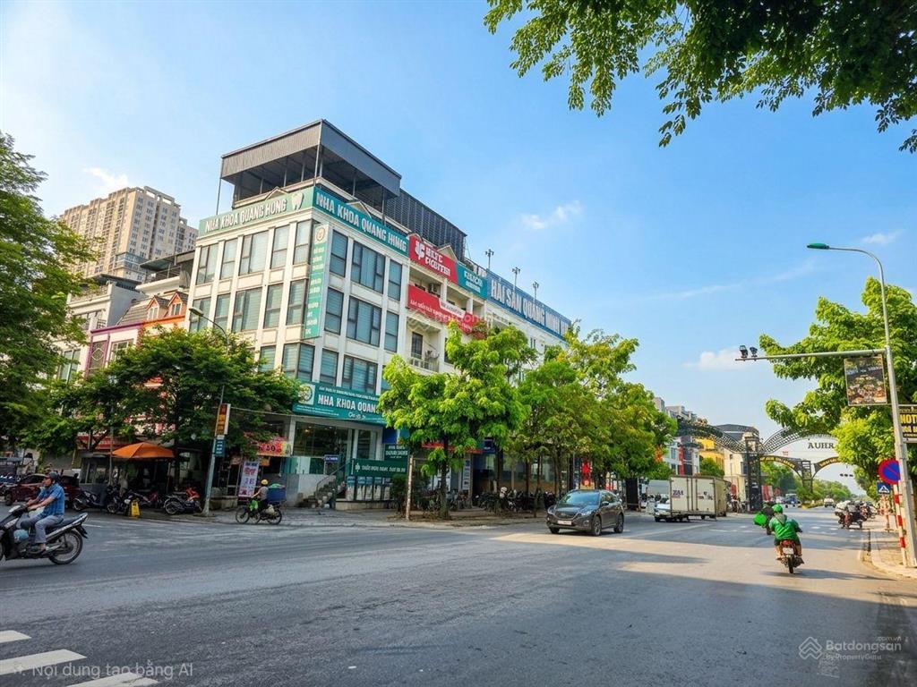 Chính chủ cho thuê nhà 240m2 mặt phố khu a geleximco giáp vinhome smart city