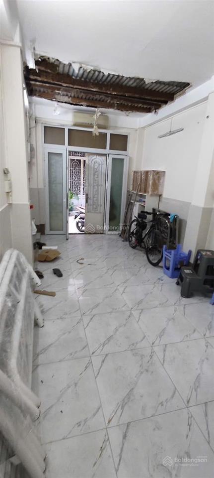 Nhà cũ tiện sửa chữa mới để kinh doanh lâu dài