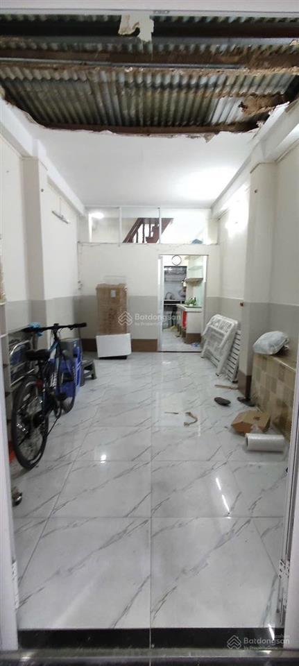 Nhà cũ tiện sửa chữa mới để kinh doanh lâu dài