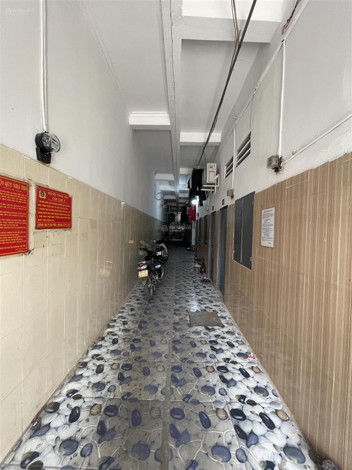 Siêu phẩm dòng tiền 280m2, thu nhập 40triệu. có nhà 1 trệt lầu + 24 phòng trọ. ngay cổng kcn vsip 1