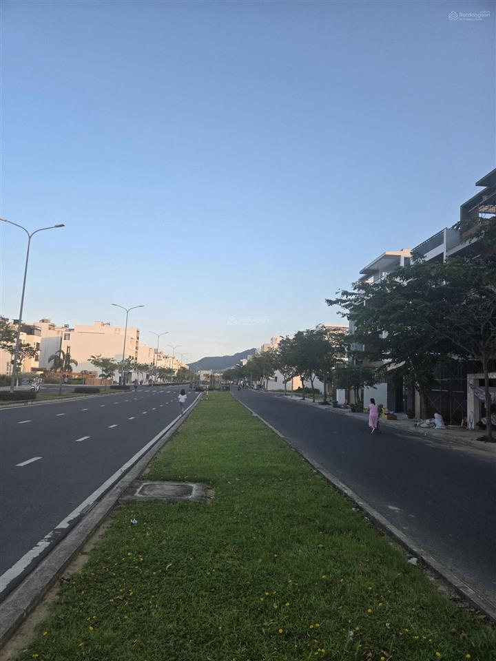 Bán nhà thô đẹp đường t28(võ văn kiệt) kđt an bình tân, trục đường huyết mach rộng đẹp,  e cường