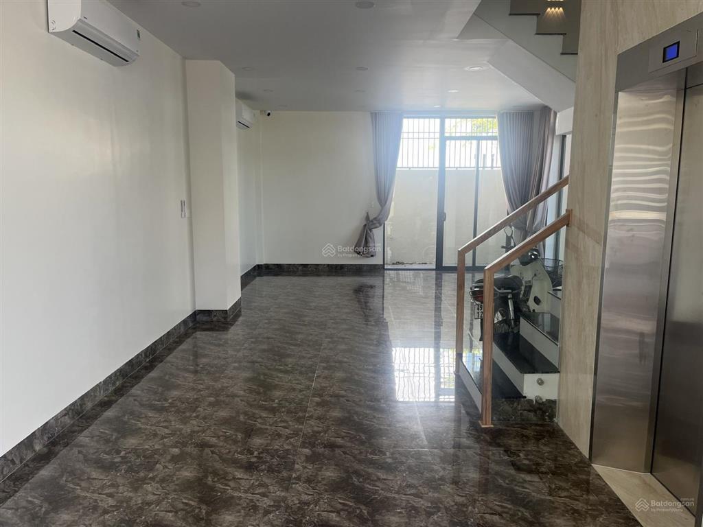 Bán nhà căn góc siêu đẹp kđt abt, giao t8 & t12, giá chỉ 16.5 tỷ, xây dựng chỉnh chu, tỉ mỉ ạ