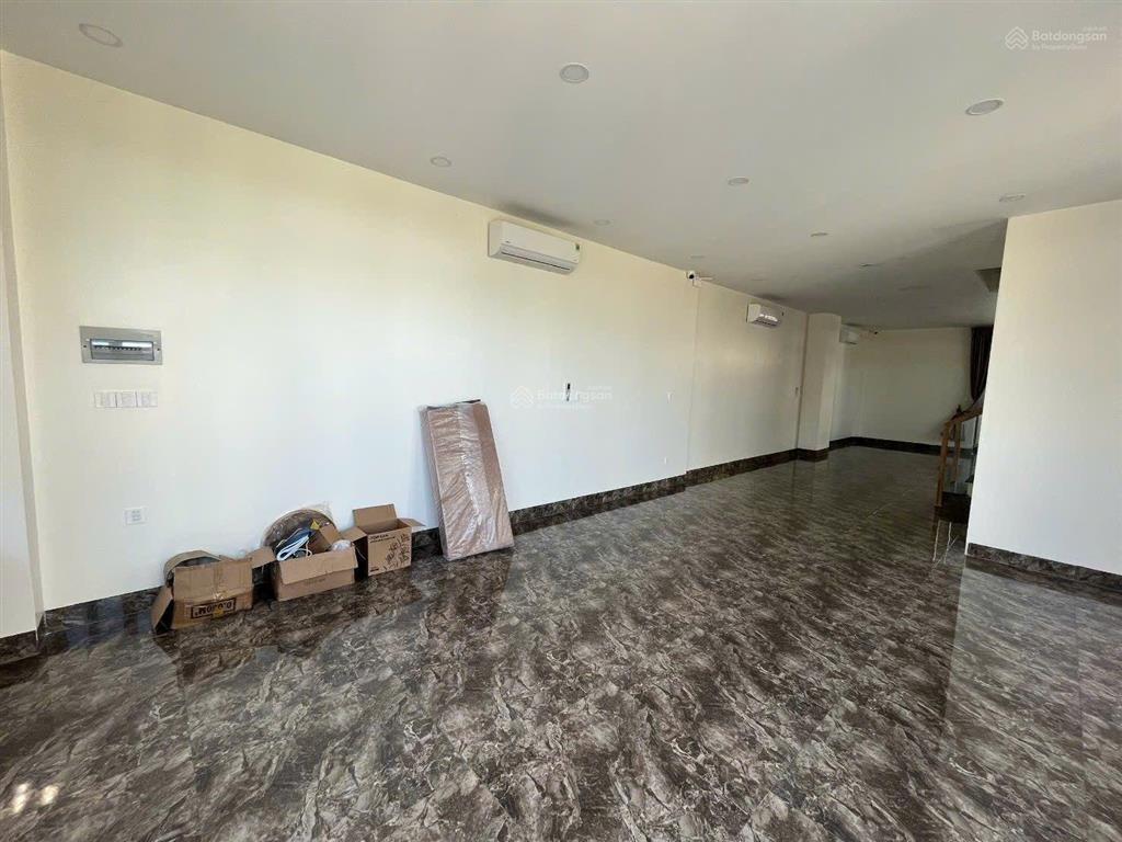Cho thuê nhà đẹp full nội thất lô góc rộng đẹp kđt an bình tân giá 40tr/tháng,  e cường ạ