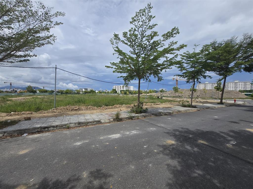 Bán lô đất rất đẹp đường t12 kđt an bình tân giá 60tr/m2, đường thông vành đai, nhiều tiện ích ạ
