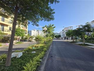 Lô đất giá hời trục đường a1 rộng 27m, kđt an bình tân, giá chỉ 6.2 tỷ, anh chị quan tâm  e cường