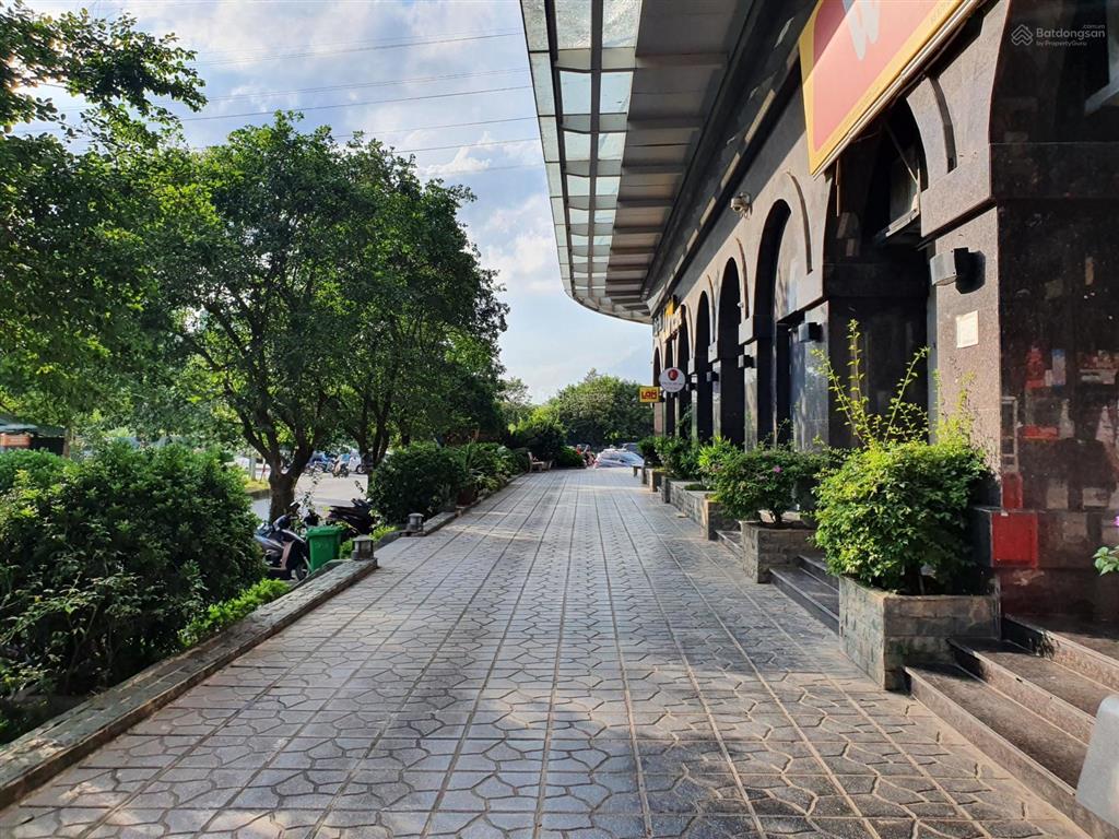 Cho thuê 86m2 văn phòng tây hà tower tố hữu sẵn sàng bàn giao ngay.