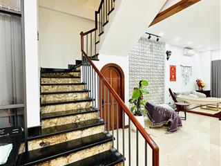 Bán nhanh nhà phố kđt phú gia đối diện sân golf