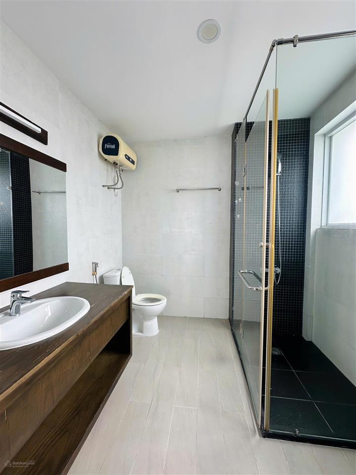 Bán cc 3pn, 2wc tại happy valley, q7, hcm, 9,5 tỷ, 100m2, đẹp, nhiều tiện ích chỉ với