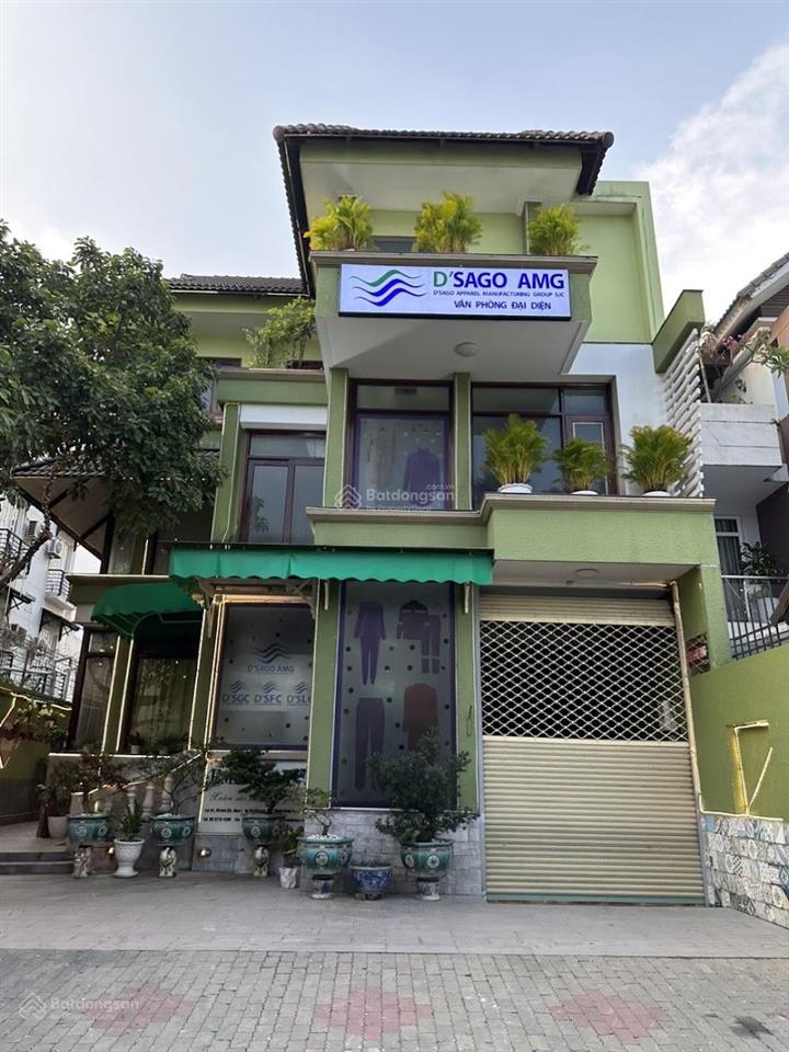Chính chủ bán biệt thự tâm huyết kdc nam long q7 311m² giá tốt trước tết.  0949 396 ***