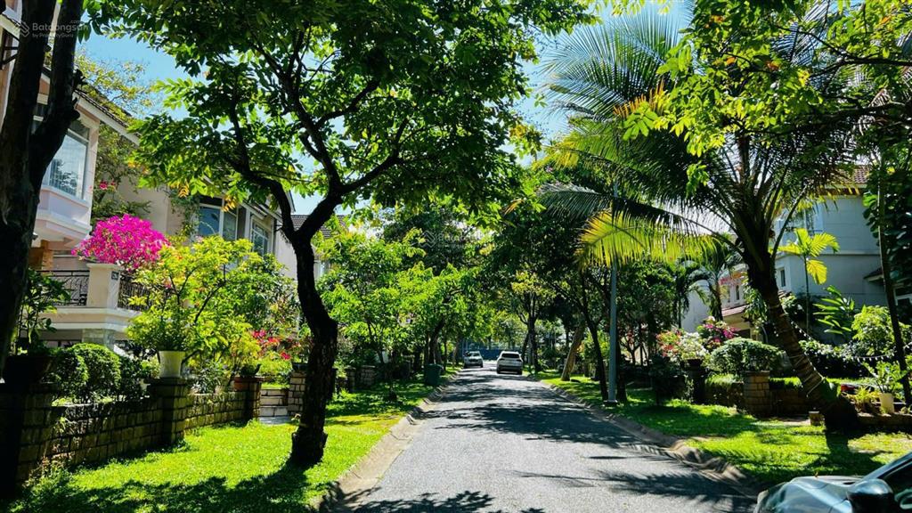Biệt thự đơn lập khu compound q9  kế ga metro, cạnh sân golf, giá 66 triệu/m2 tốt nhất tp. thủ đức