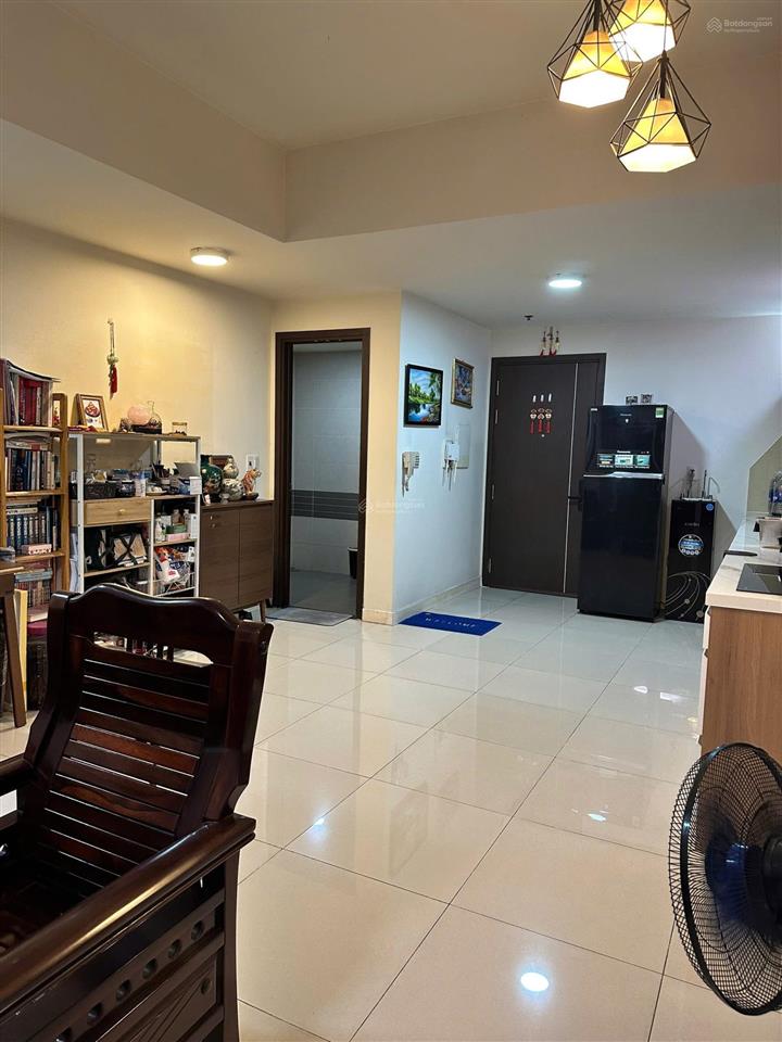 Cực phẩm căn chung cư lucky dragon  cách global city q2 có 3km, giá 4,95 tỷ/71,9m2