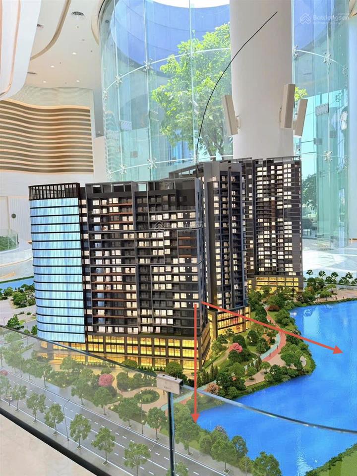 Căn cuối 3pn 103m bancol đn view nhạcnước ngay tttm, tầng đẹp ko có tòa đốidiện, viewthoángvĩnhviễn